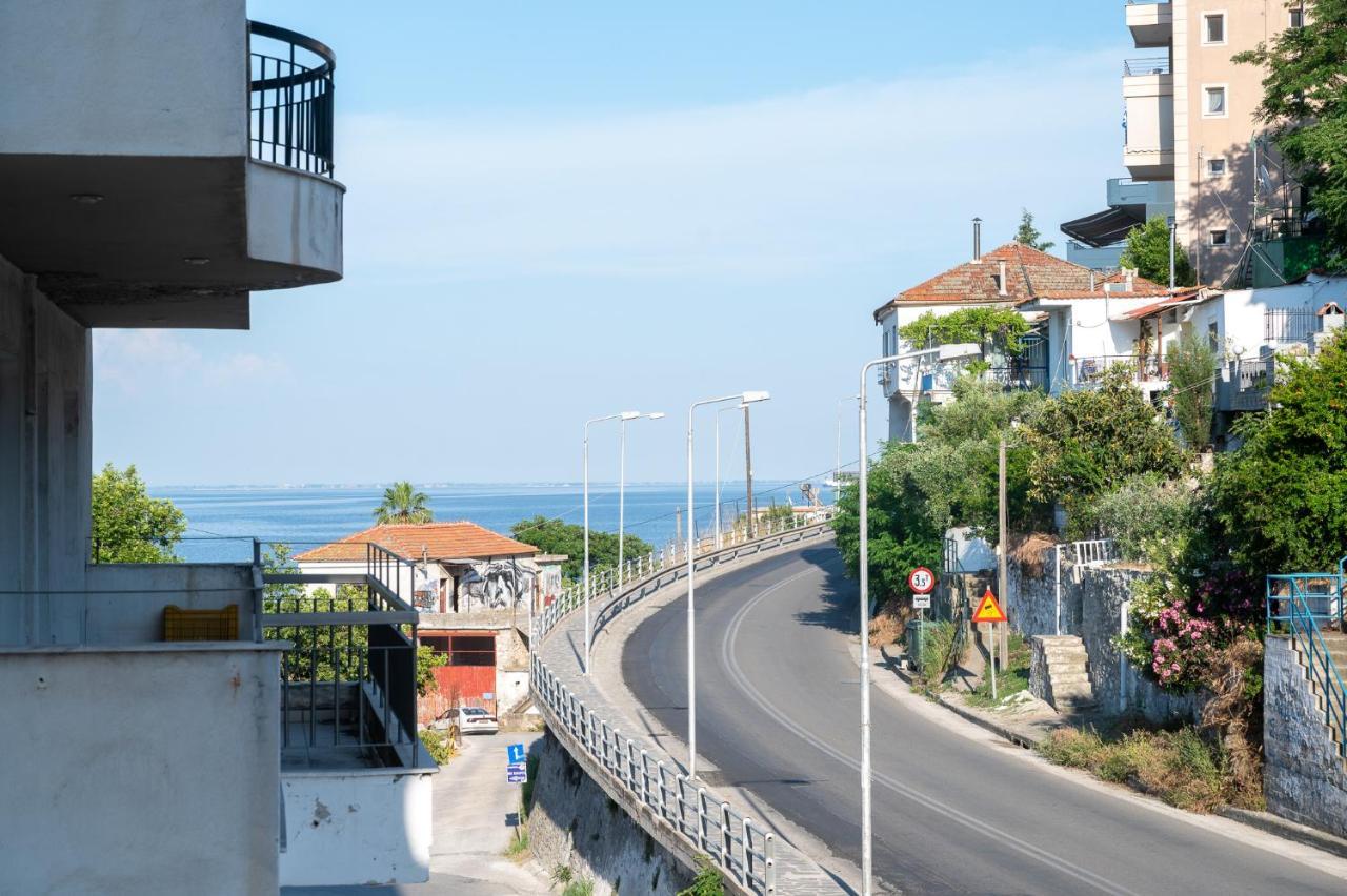 La Dns Apartment Kavala Exterior photo