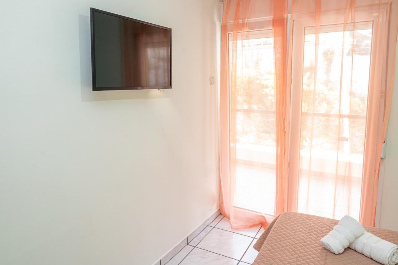 La Dns Apartment Kavala Exterior photo